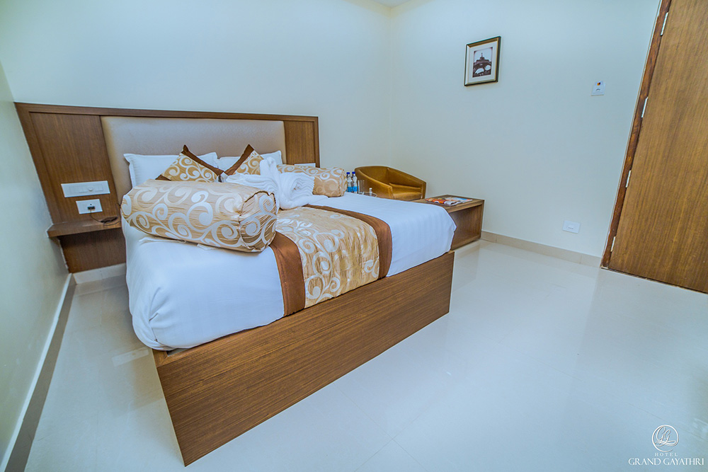 khammam-book-rooms
